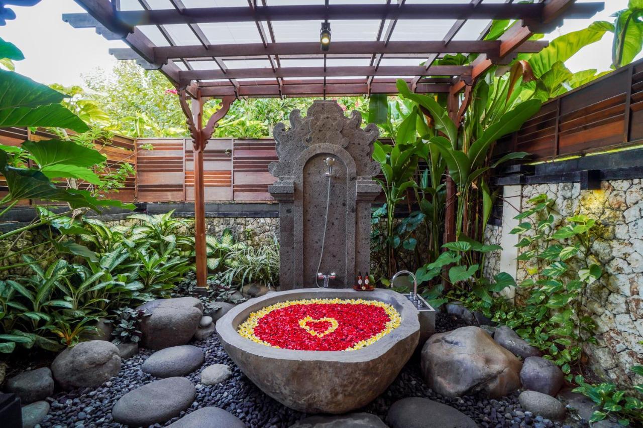 Giri Bhagawan Villas & Spa Nusa Dua  Dış mekan fotoğraf